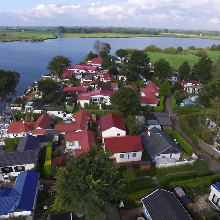 Vislust Haus De Graaf Niederlande Ijsselmeer Dom wakacyjny *